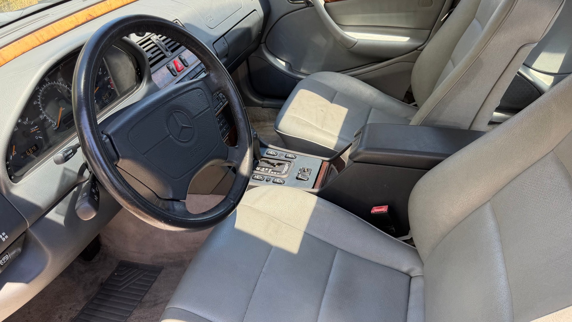 Mercedes-Benz C230 1998 – Reliable Daily Driver | Clean Title | For SALE! - Vehicles Mercedes-Benz C230 1998 – Reliable Daily Driver | Clean Title | For SALE! - Vehicles - www.sharvarok.com
