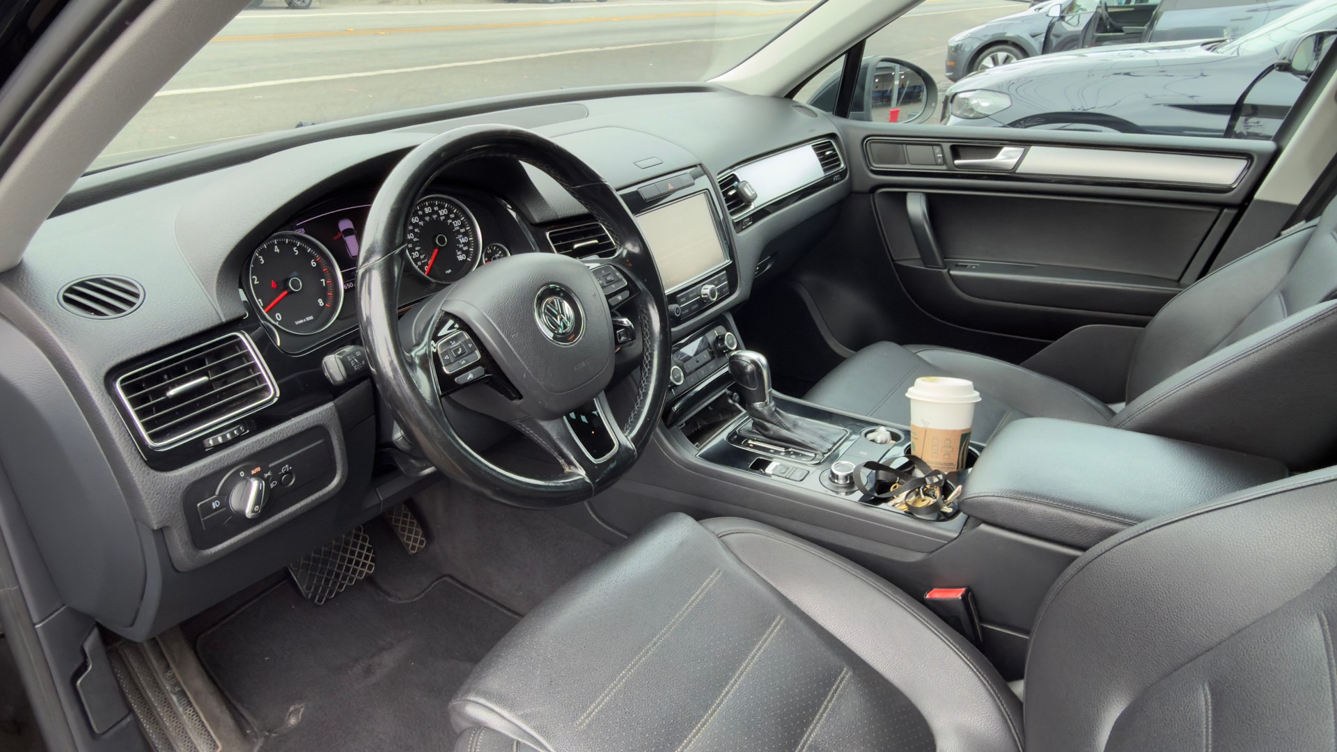 Volkswagen Touareg, 3.6L V6 AWD SUV, 2011 black, FOR SALE! - Vehicles Volkswagen Touareg, 3.6L V6 AWD SUV, 2011 black, FOR SALE! - Vehicles - www.sharvarok.com
