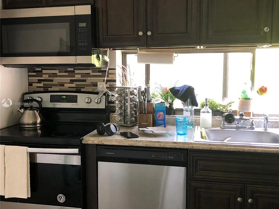 For Sale: 17021 N Bay Rd Unit 526, Sunny Isles Beach, FL - Apartment for Sale For Sale: 17021 N Bay Rd Unit 526, Sunny Isles Beach, FL - Apartment for Sale - www.sharvarok.com