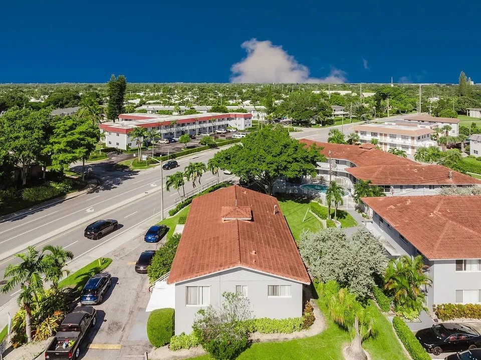 Здається в оренду: 2550 N Dixie Hwy Unit 2570, Oakland Park, FL Здається в оренду: 2550 N Dixie Hwy Unit 2570, Oakland Park, FL - Оренда квартири - www.sharvarok.com